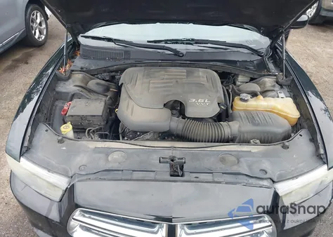 2013 Dodge Charger Se z USA, uszkodzony, nr VIN 2C3CDXBG8DH720320